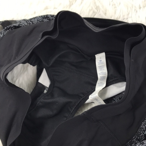 Lululemon Pace Perfect Short (3") Soundwave White Black / Black - Picture 6 of 6